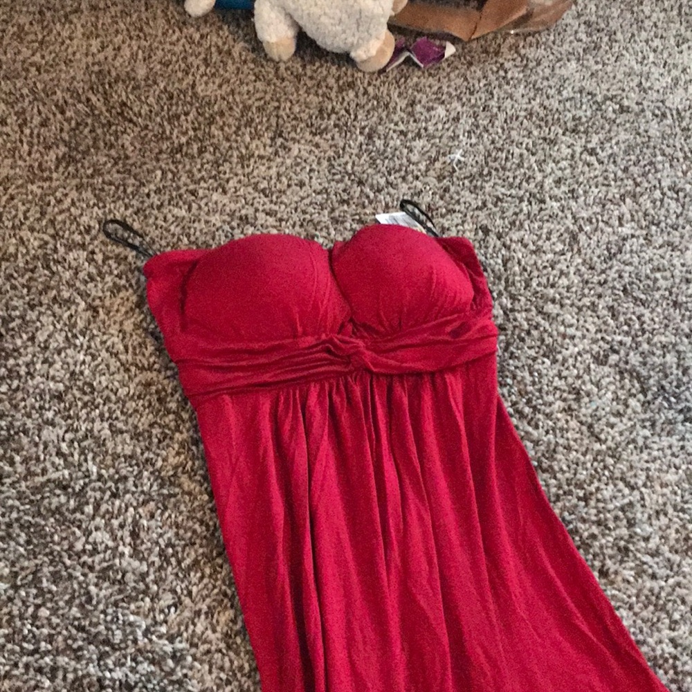 Red strapless maxi - Picture 2 of 2